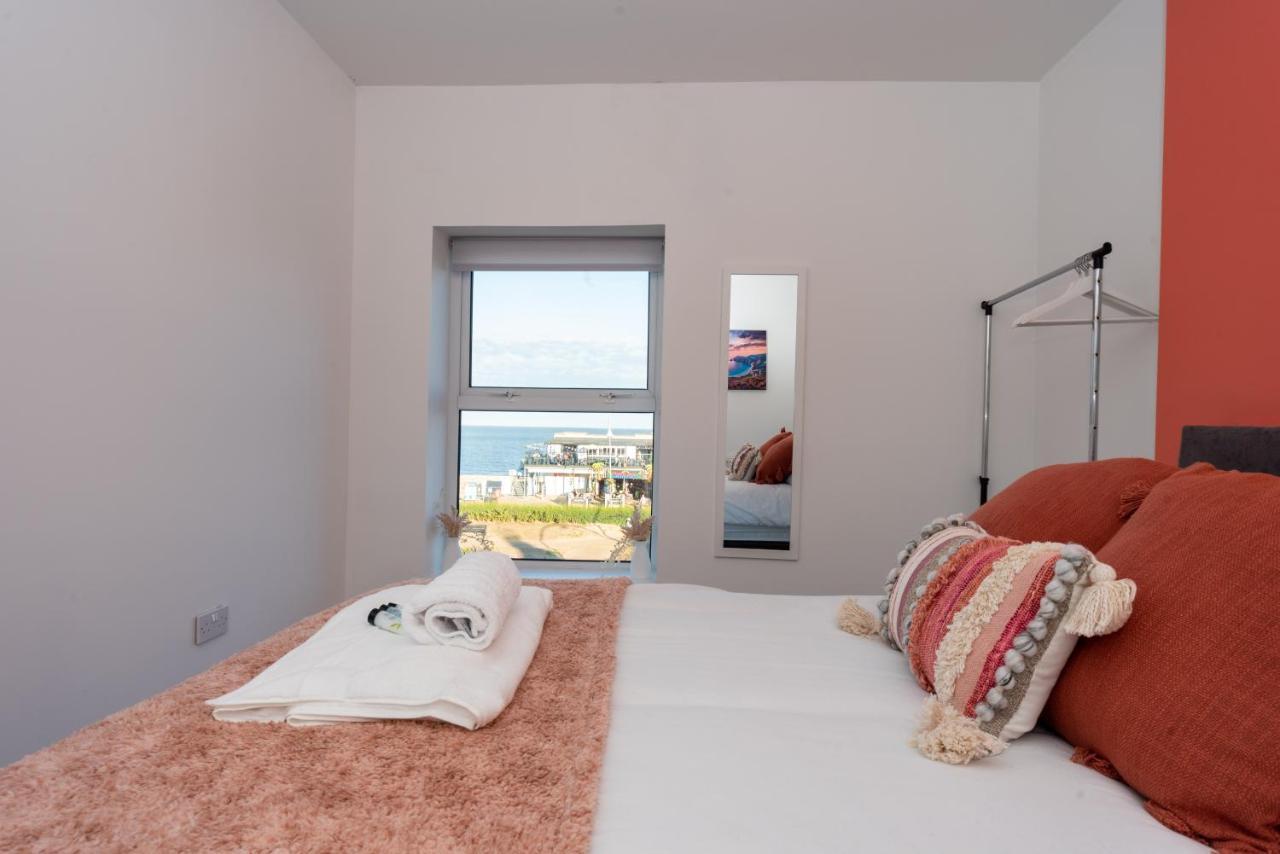 לואסטופט Sea Views Modern Two Bedroom Apartment מראה חיצוני תמונה