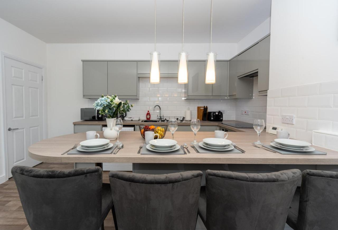 לואסטופט Sea Views Modern Two Bedroom Apartment מראה חיצוני תמונה